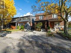 3 CHAMBERS AVENUE Toronto Ontario, M6N 3L8