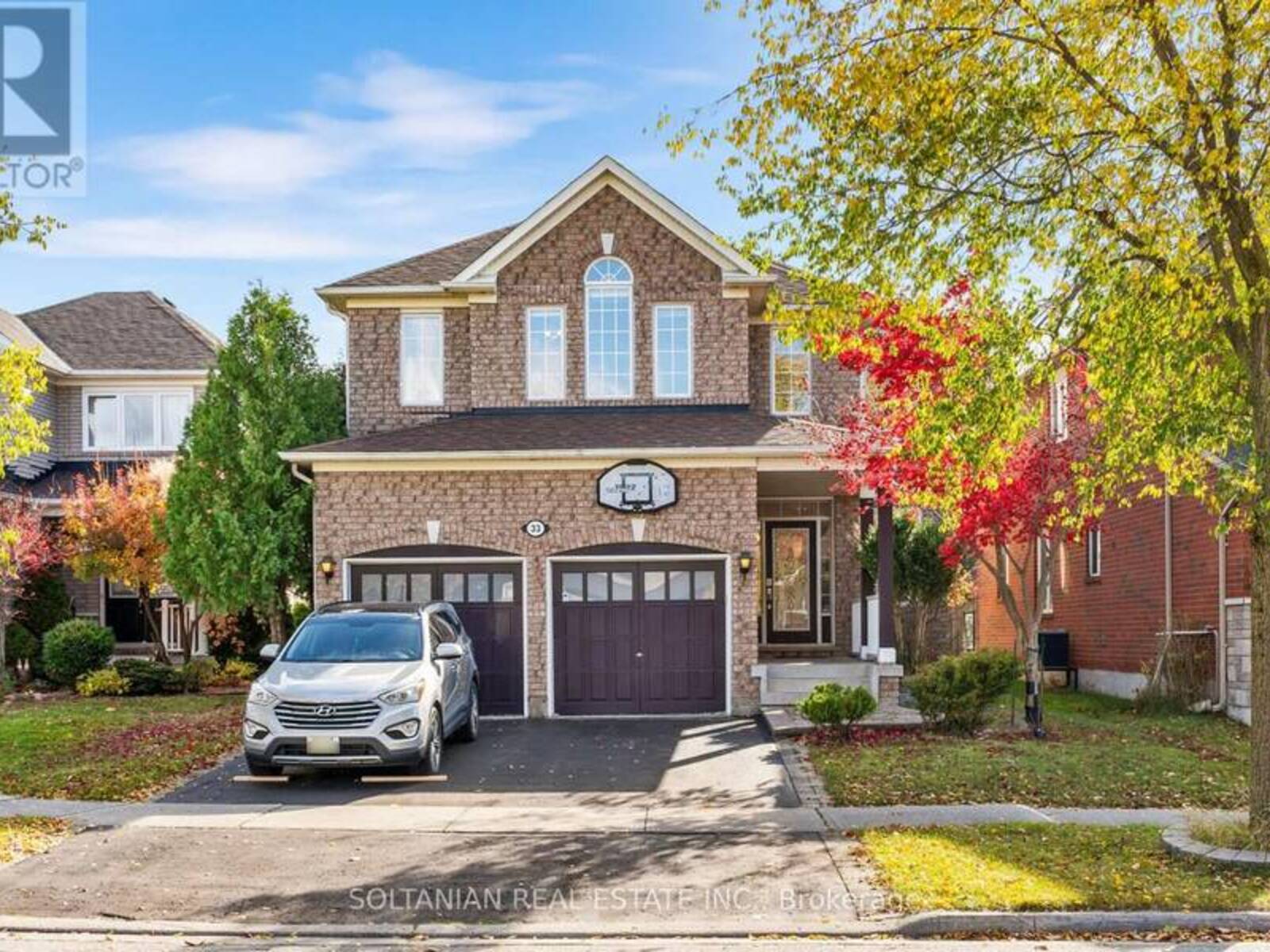 33 ALYSSUM COURT, Richmond Hill, Ontario L4E 4M7