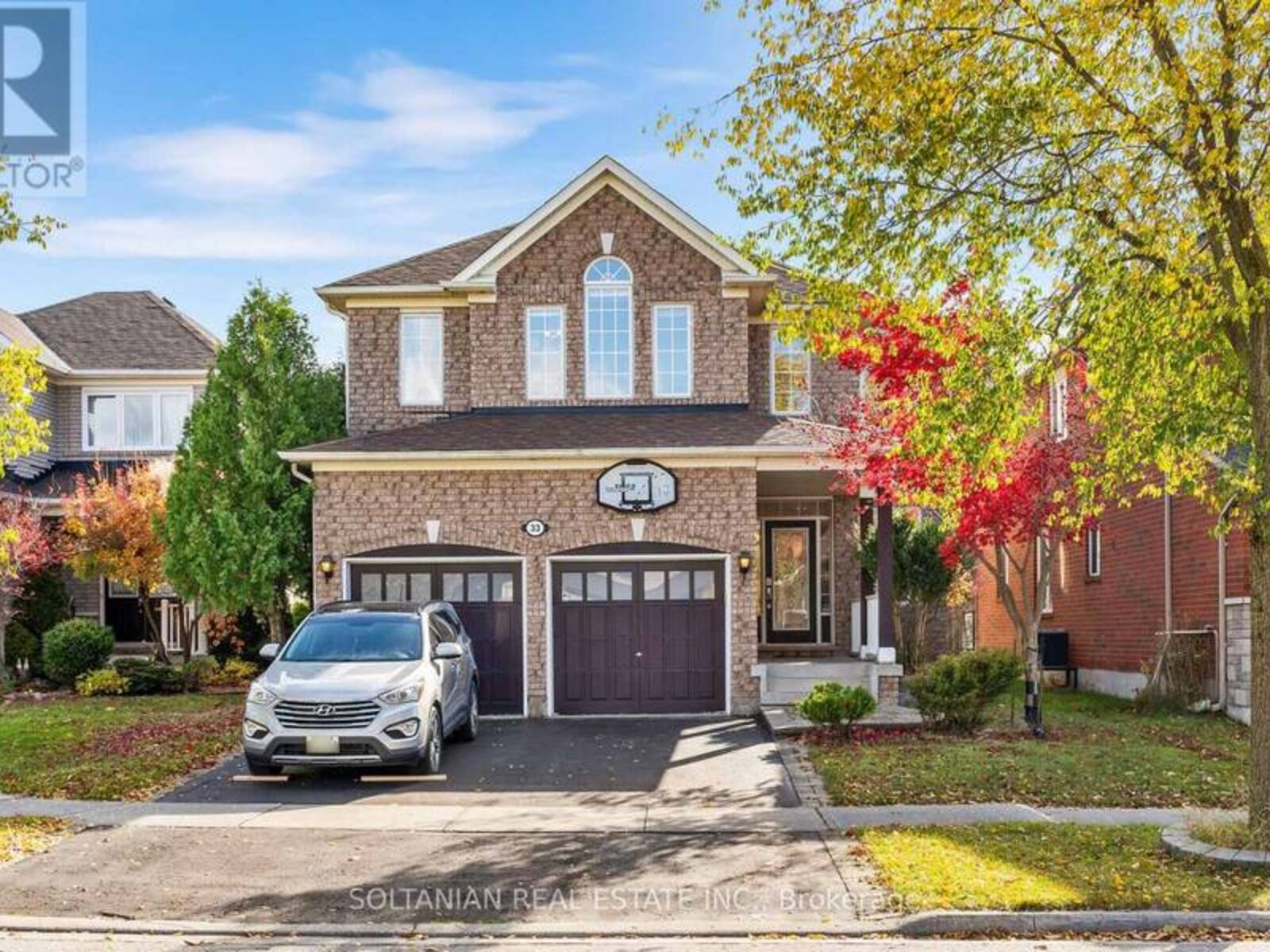 33 ALYSSUM COURT, Richmond Hill, Ontario L4E 4M7