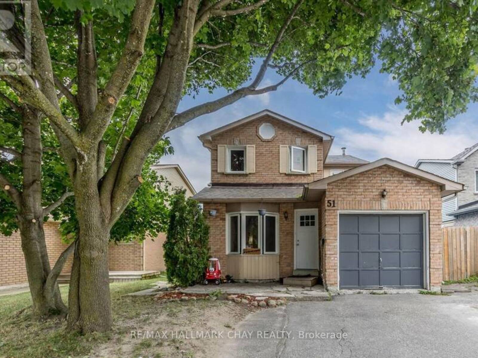 51 HADDEN CRESCENT, Barrie, Ontario L4M 6G6