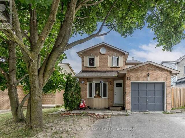 51 HADDEN CRESCENT Barrie Ontario, L4M 6G6