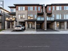 18 - 5000 CONNOR DRIVE Lincoln Ontario, L3J 0T4