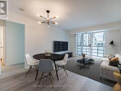 1116 - 8 HILLCREST AVENUE Toronto Ontario, M2N 6Y6