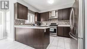 88 HOLLOWGROVE BOULEVARD | Brampton Ontario | Slide Image Twelve