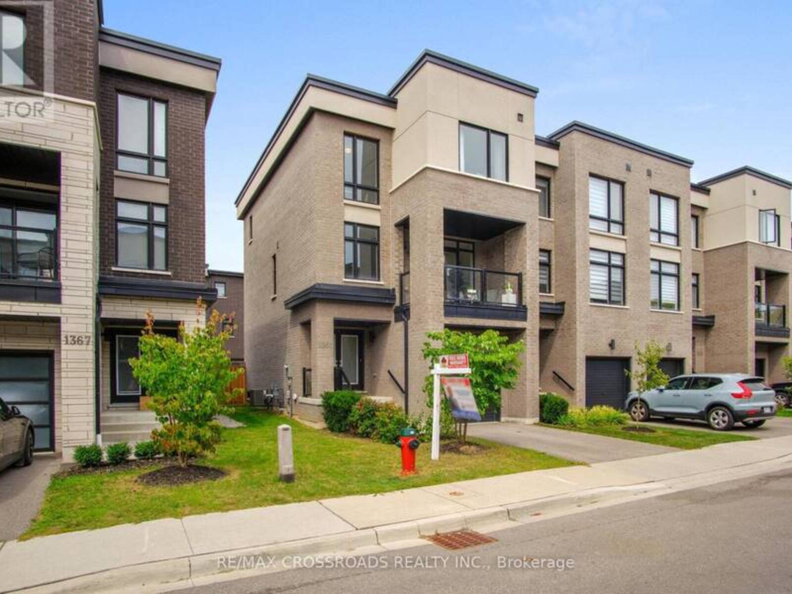 1365 GULL CROSSING, Pickering, Ontario L1W 0B7