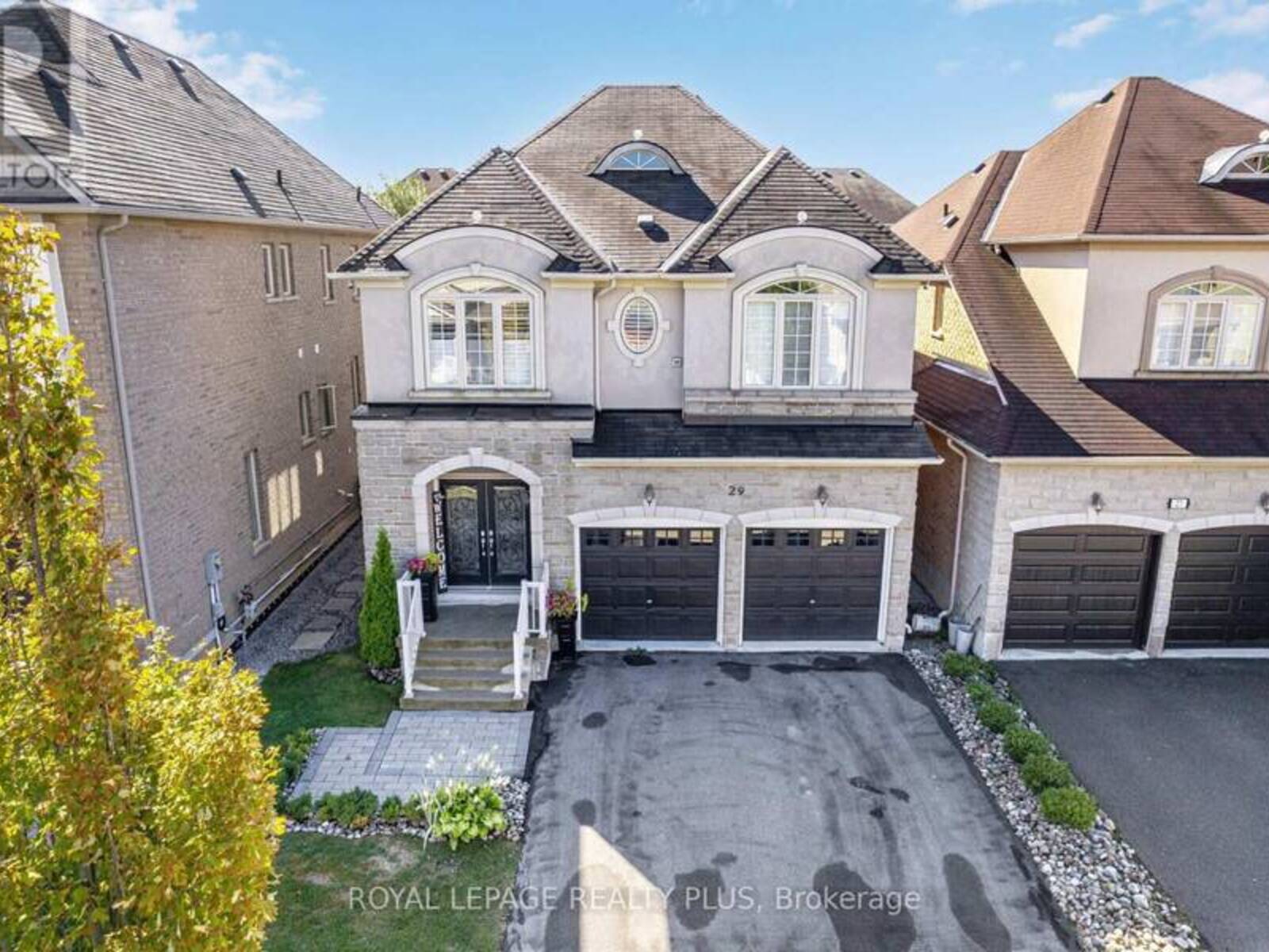 29 TOWNSHIP AVENUE, Richmond Hill, Ontario L4E 0J6