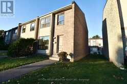 8 - 8 GUILDFORD CRESCENT | Brampton Ontario | Slide Image One