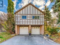 27 ELMBROOK CRESCENT Toronto Ontario, M9C 5B2