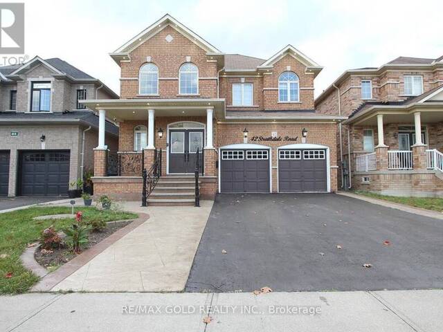 42 STRADHALE ROAD Brampton Ontario, L6P 2Y1