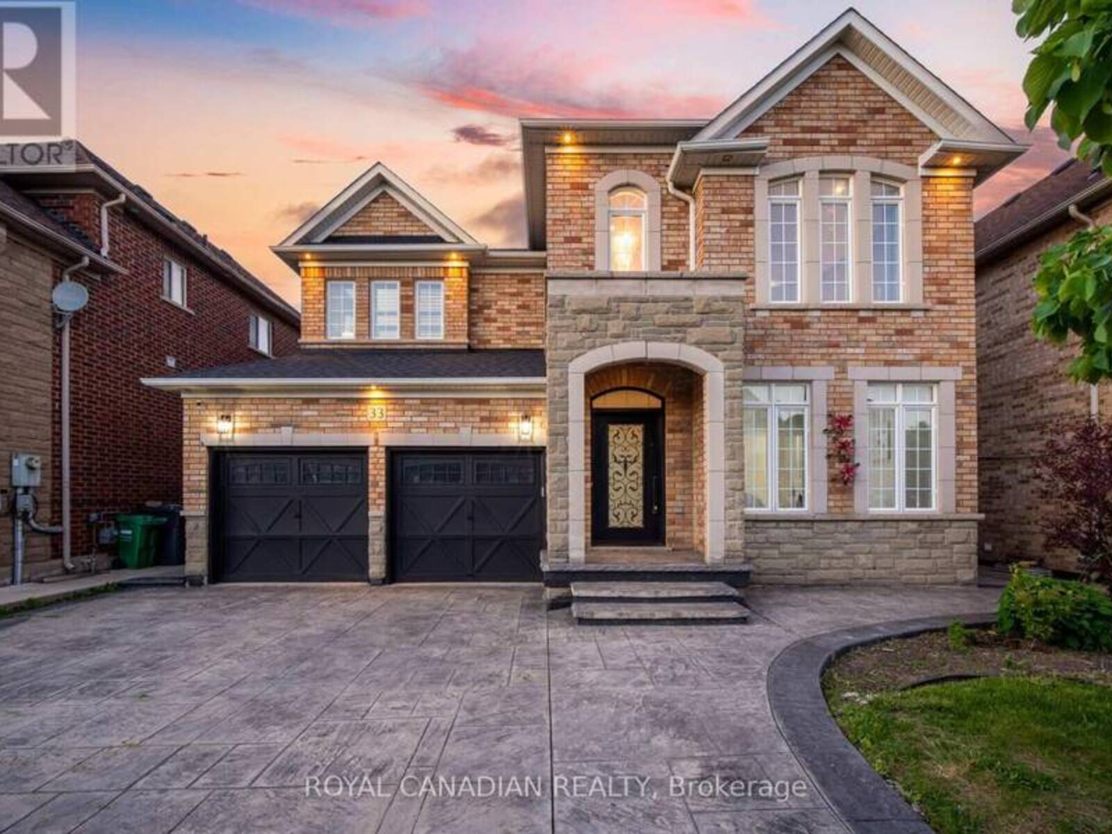 33 RUBYSILVER DRIVE, Brampton, Ontario L6P 1R1