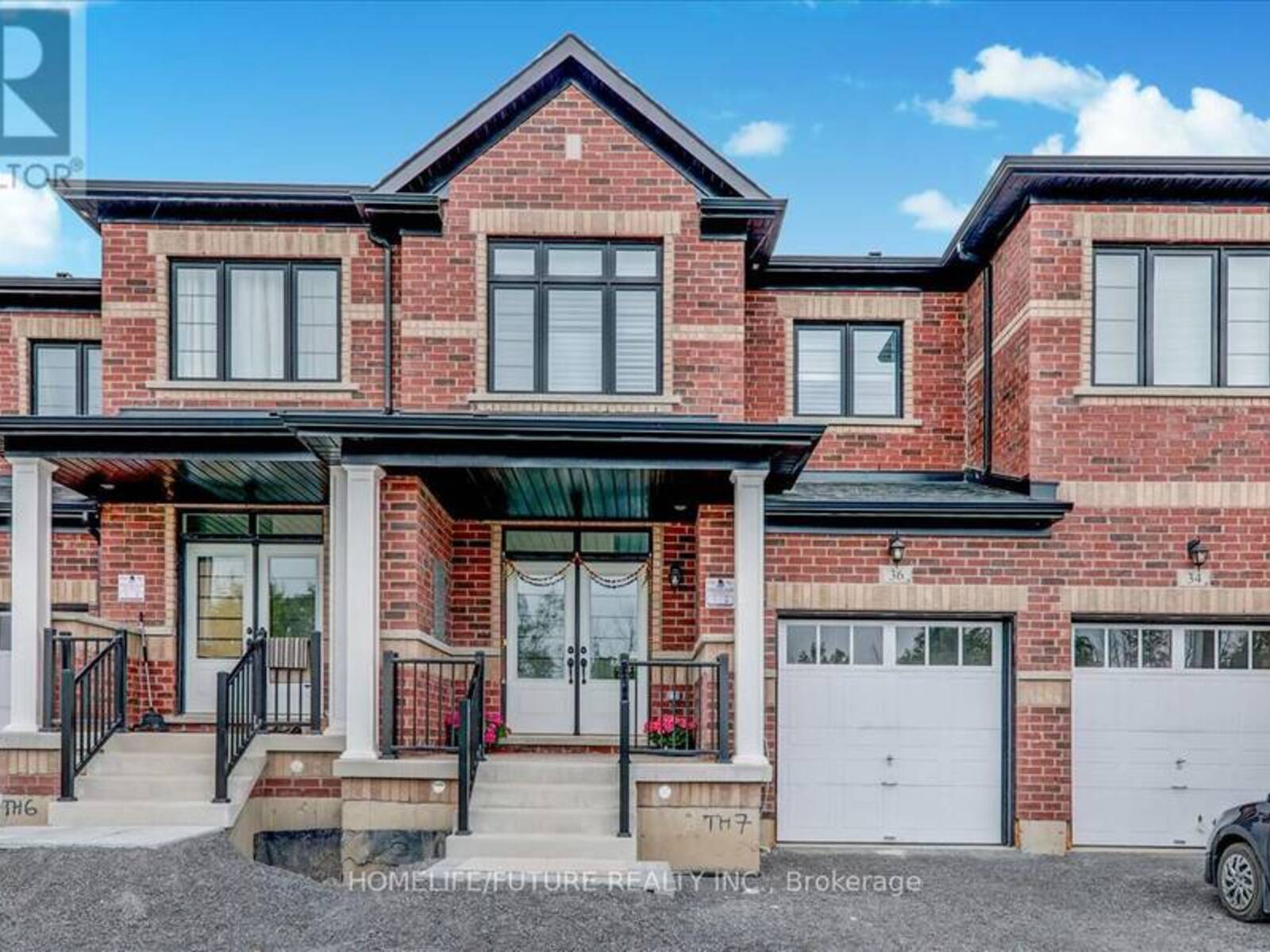 36 LITTLEWOOD DRIVE, Whitby, Ontario L1P 0G5