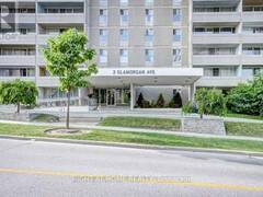 1006 - 2 GLAMORGAN AVENUE Toronto Ontario, M1P 2M8