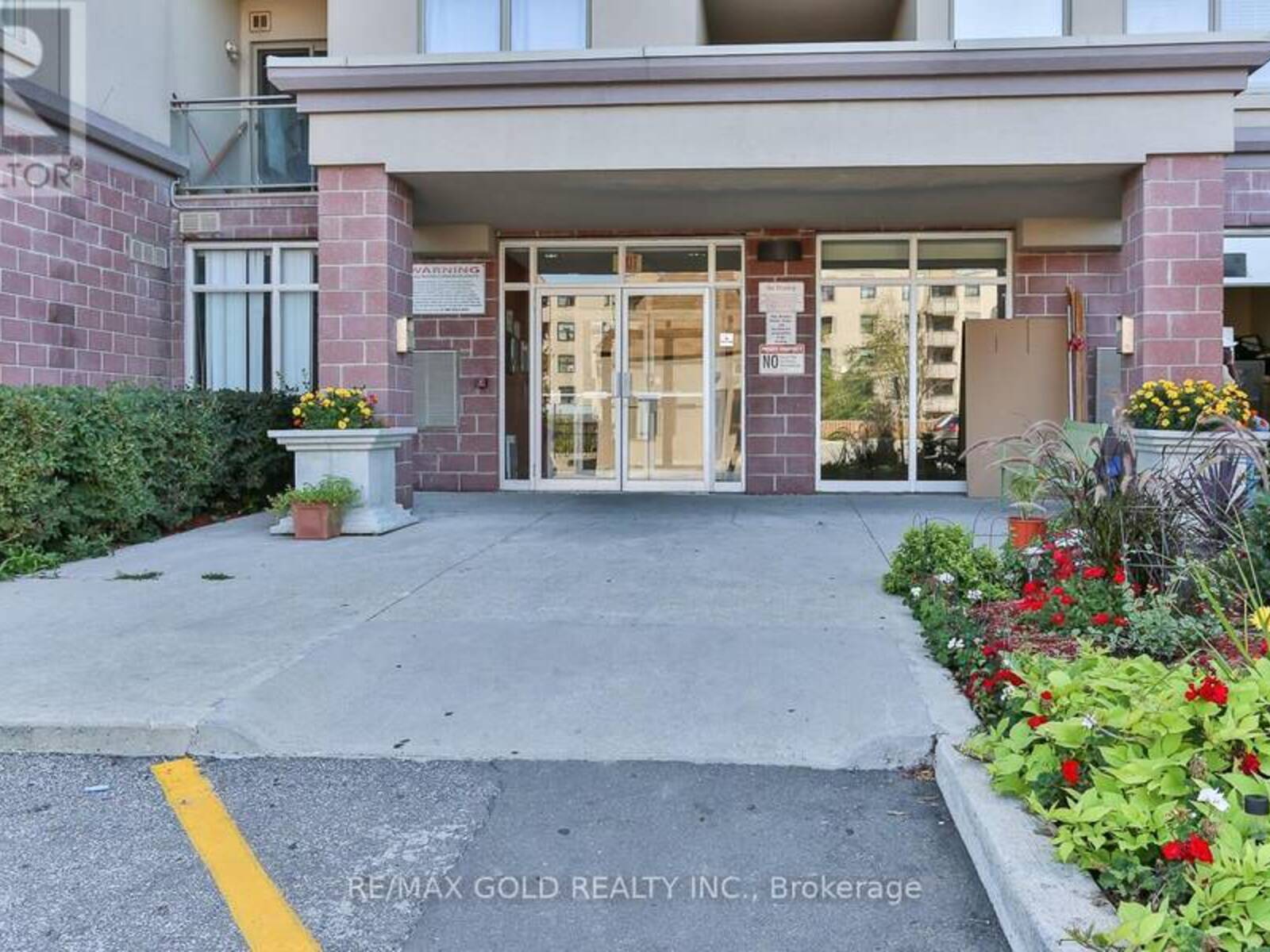 112 - 7405 GOREWAY DRIVE, Mississauga, Ontario L4T 0A3