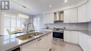 8 LOUIS WAY | Scugog Ontario | Slide Image Nine