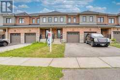 146 CRAFTER CRESCENT | Hamilton Ontario | Slide Image Eight