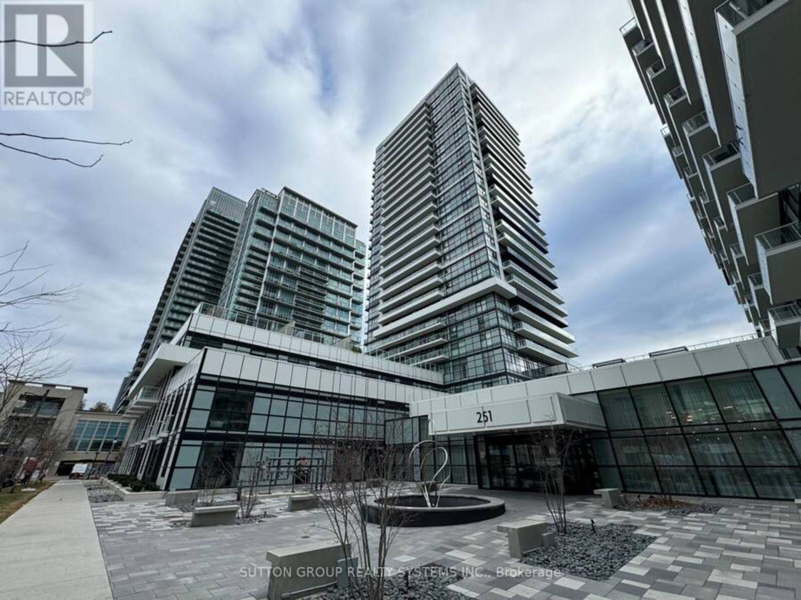 804 - 251 MANITOBA STREET, Toronto, Ontario M8Y 0C7