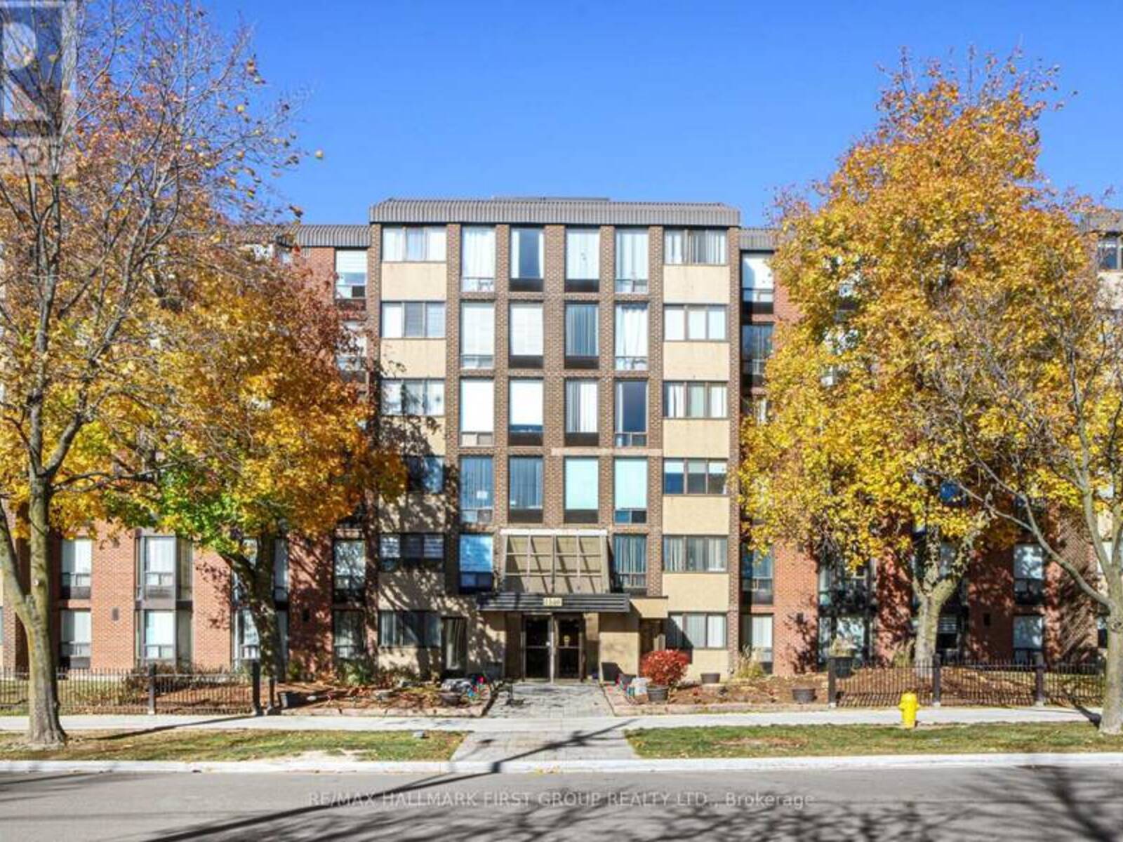 106 - 1540 PICKERING PARKWAY, Pickering, Ontario L1V 3V9