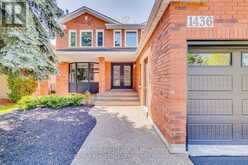 1436 STONECUTTER DRIVE | Oakville Ontario | Slide Image Three