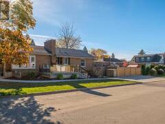 3 ROBB AVENUE Hamilton Ontario, L8G 1N5