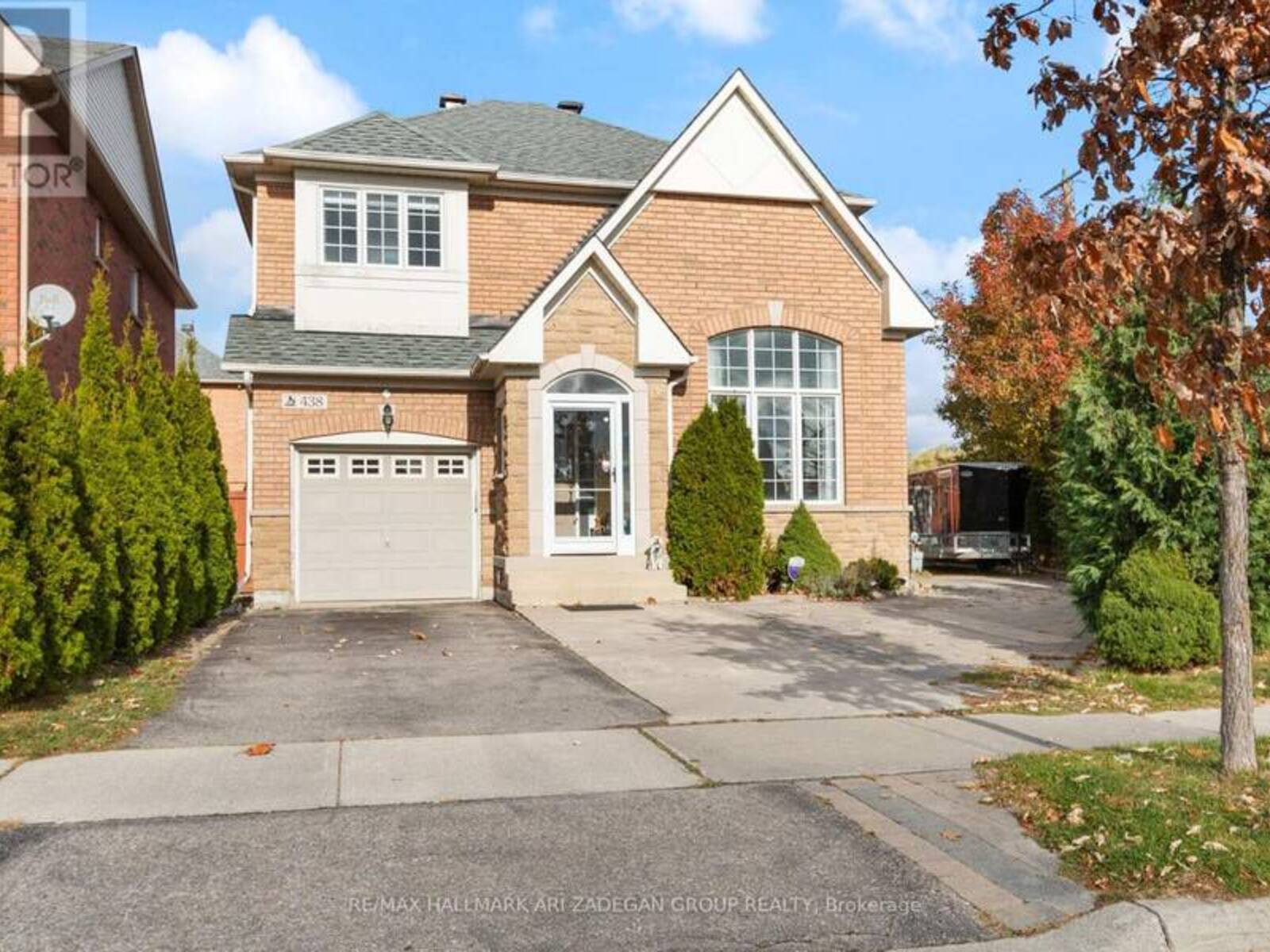 438 OLD COLONY ROAD, Richmond Hill, Ontario L4E 5A5