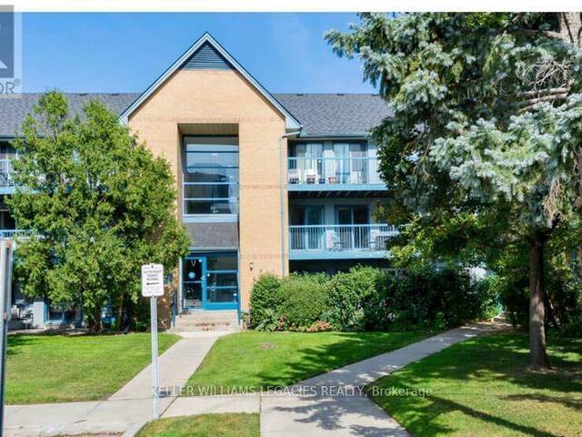 922 - 95 TRAILWOOD DRIVE Mississauga Ontario, L4Z 3L2