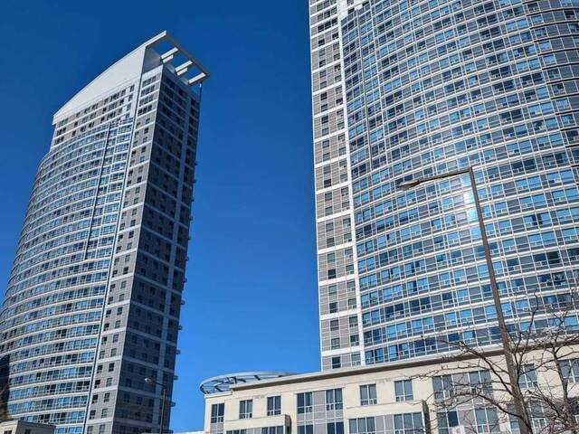 PH-103 - 38 LEE CENTRE DRIVE Toronto Ontario, M1H 3J7 - 3 Bedrooms Condo For Sale