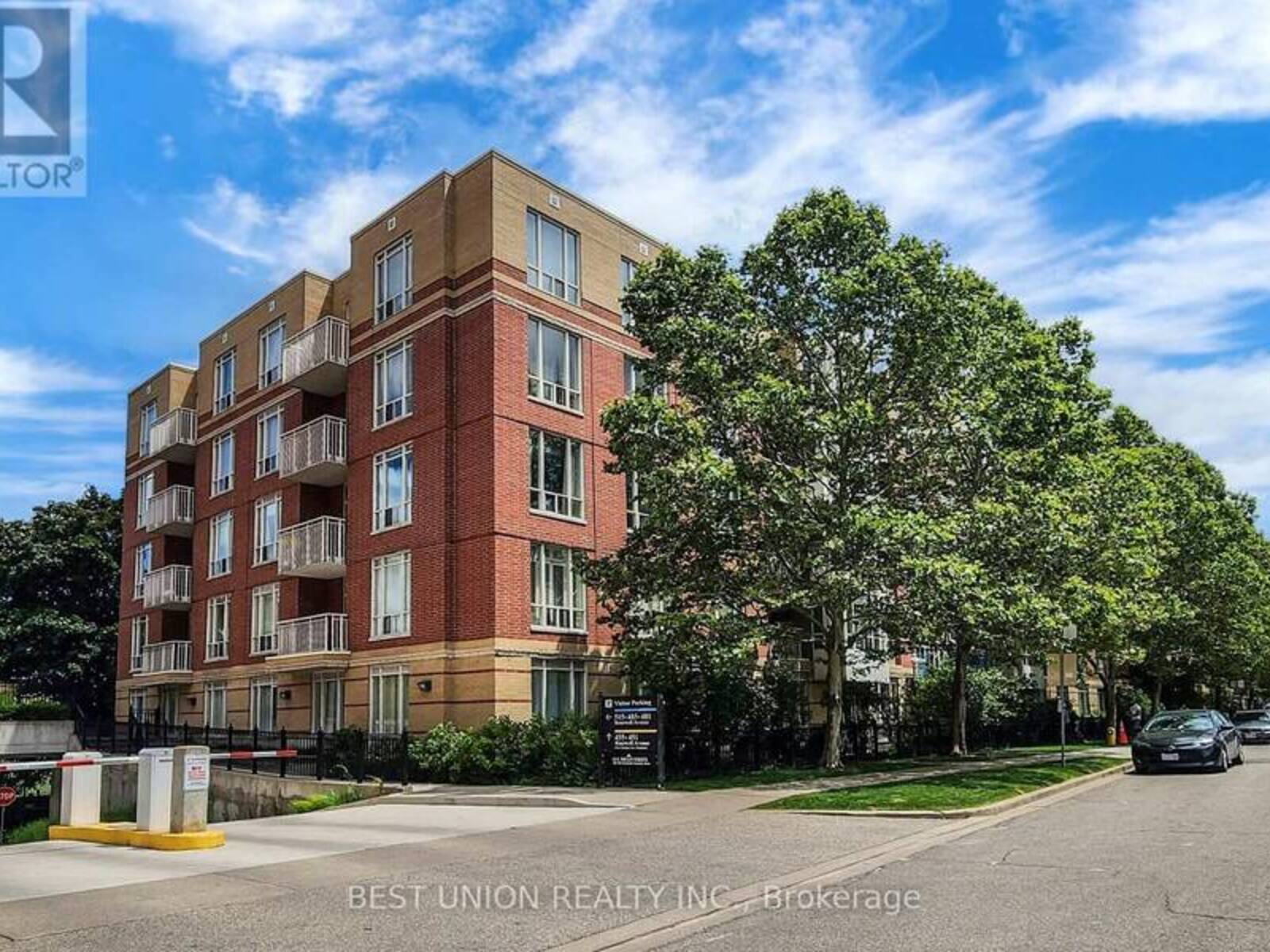 512 - 485 ROSEWELL AVENUE, Toronto, Ontario M4R 2J2