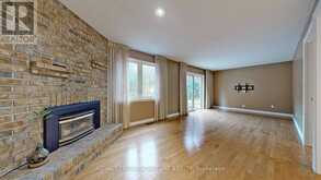 22 LINTON COURT | Markham Ontario | Slide Image Nine