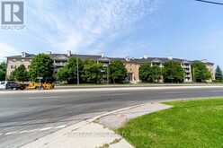 301 - 7428 MARKHAM ROAD | Markham Ontario | Slide Image Three