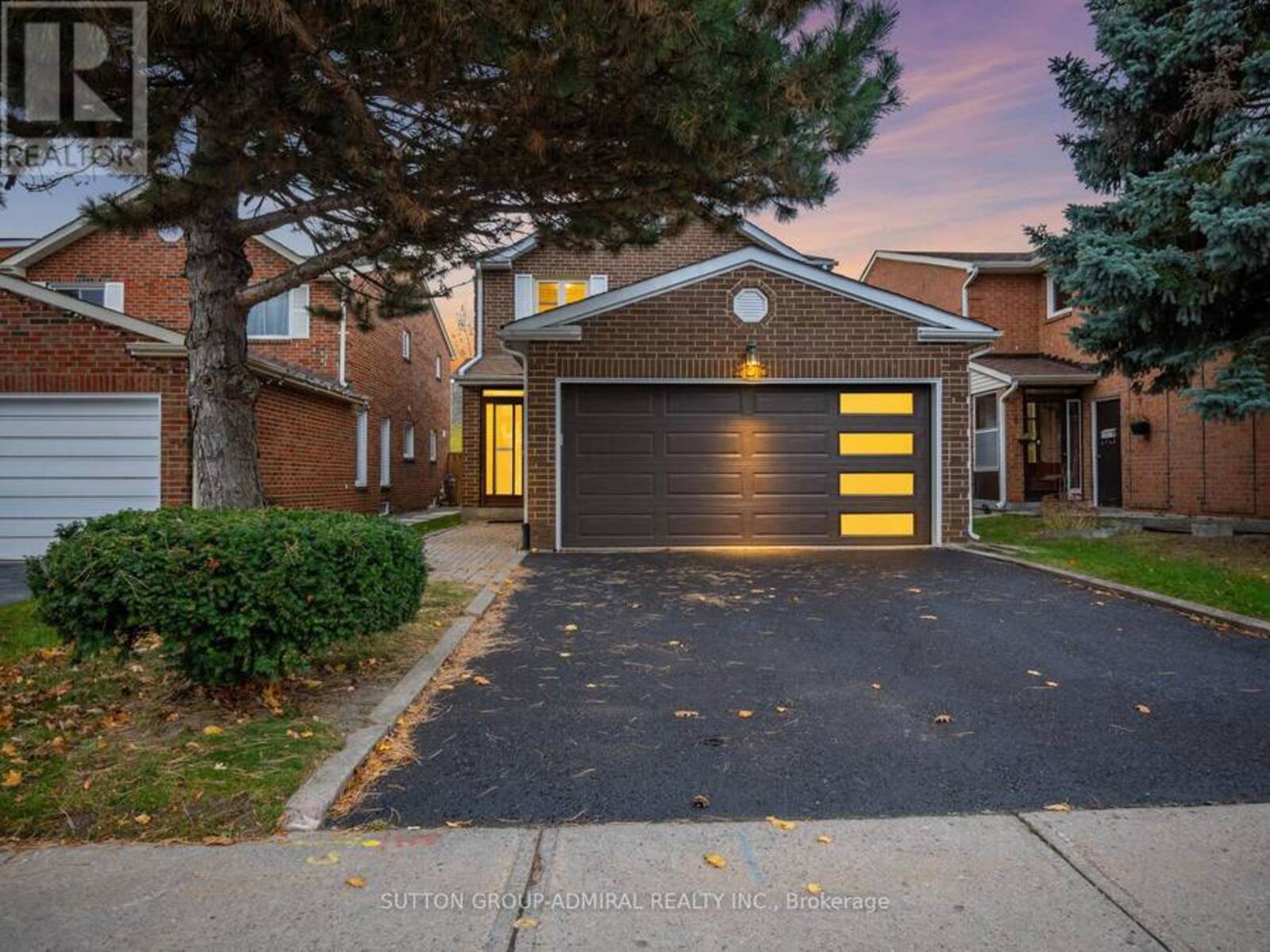 233 MULLEN DRIVE, Vaughan, Ontario L4J 2V8