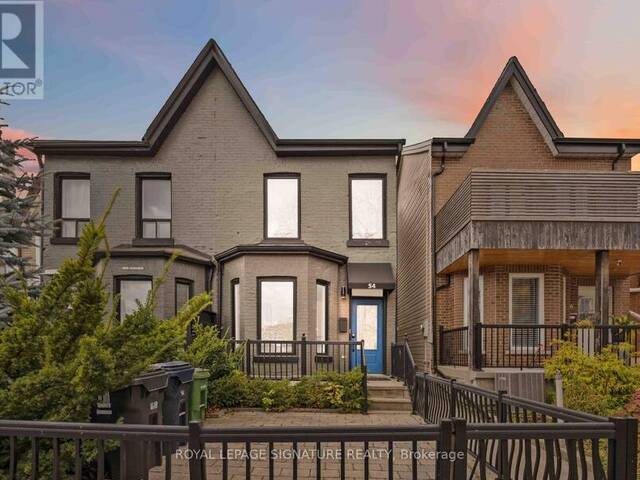 54 BELLEVUE AVENUE Toronto Ontario, M5T 2N4