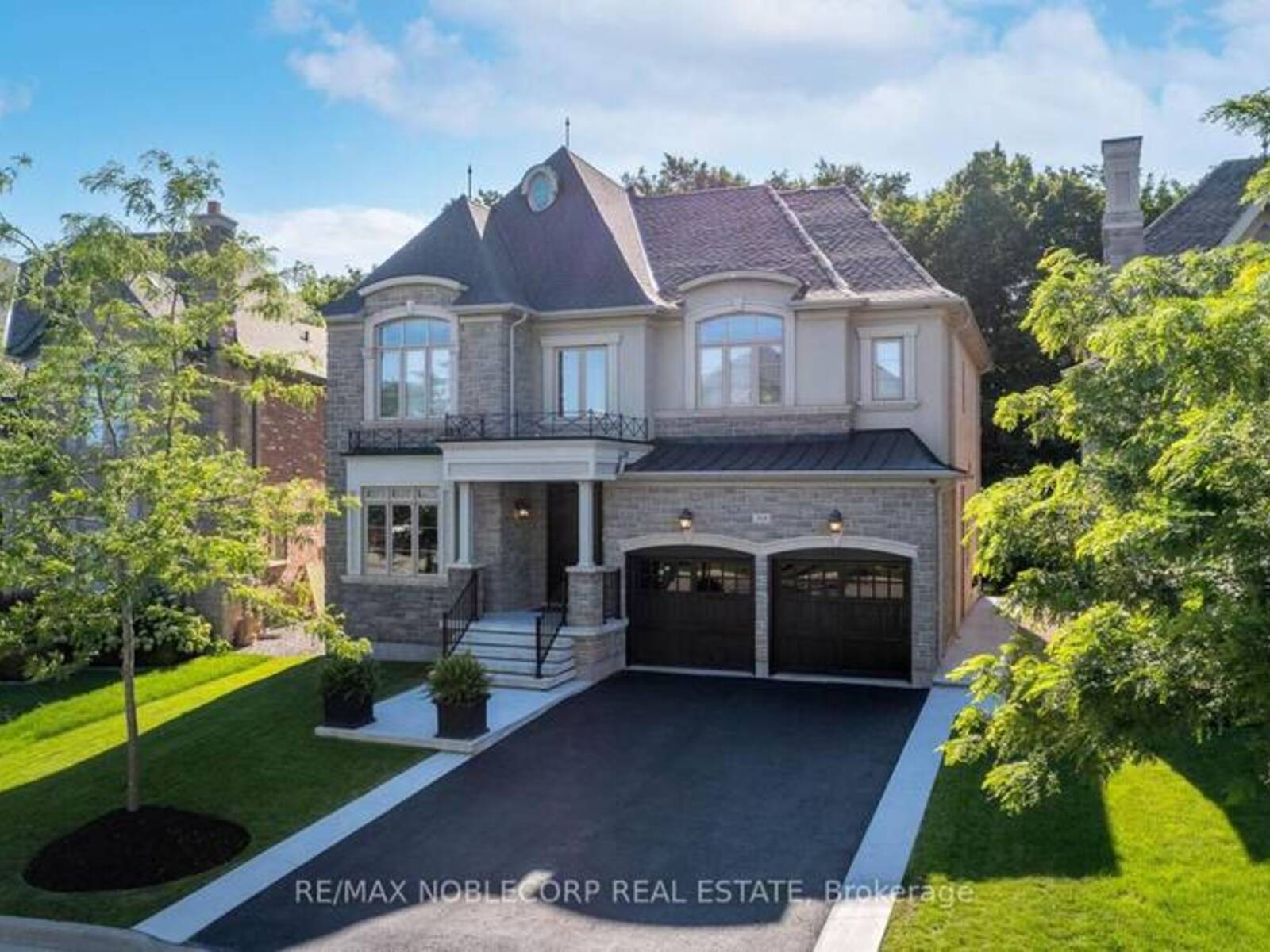 364 POETRY DRIVE, Vaughan, Ontario L4L 8L1