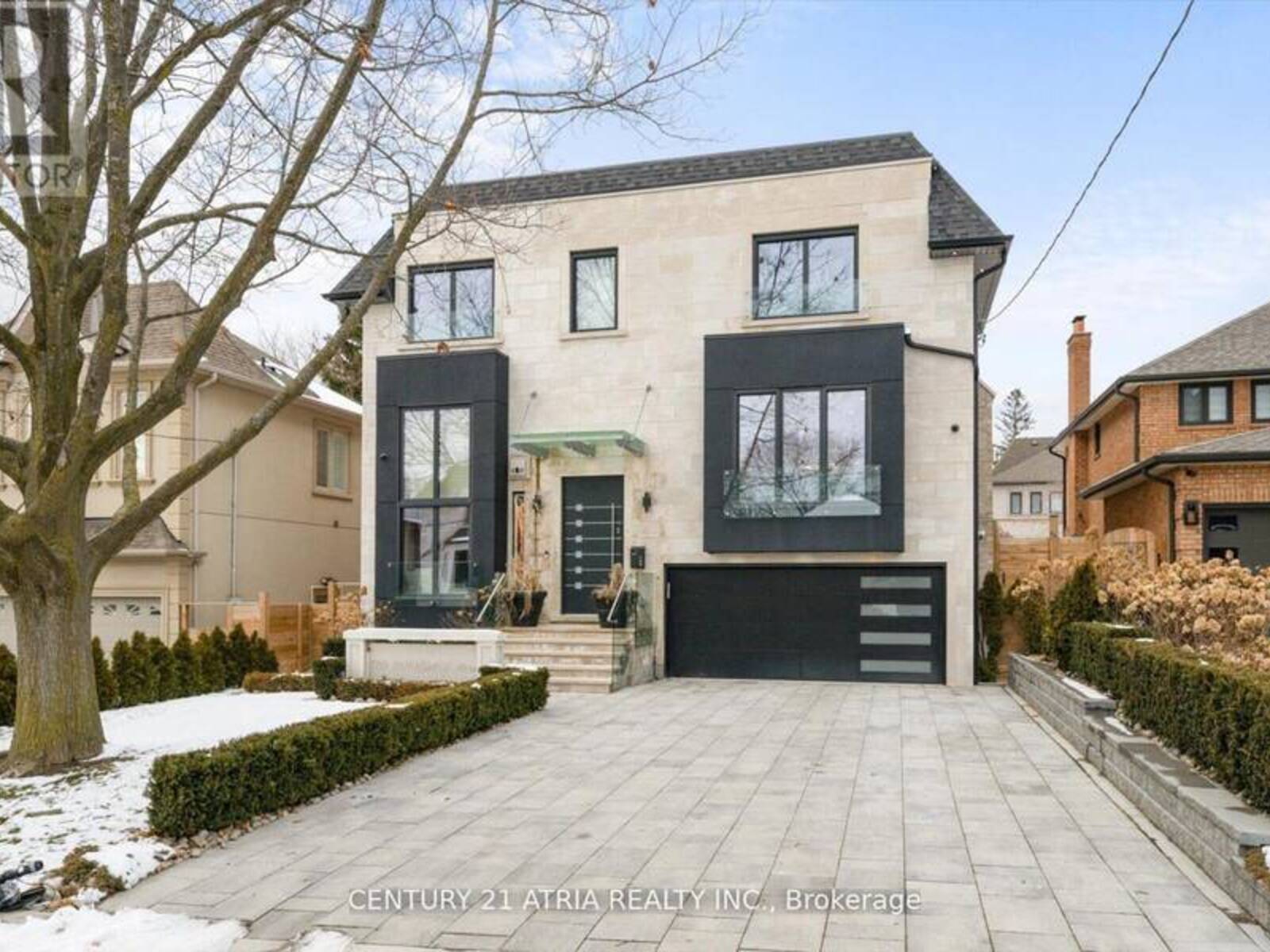 170 BURNDALE AVENUE, Toronto, Ontario M2N 1T2