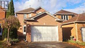 22 ELMPARK COURT | Richmond Hill Ontario | Slide Image Two