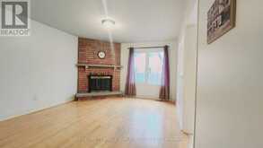 22 ELMPARK COURT | Richmond Hill Ontario | Slide Image Nine