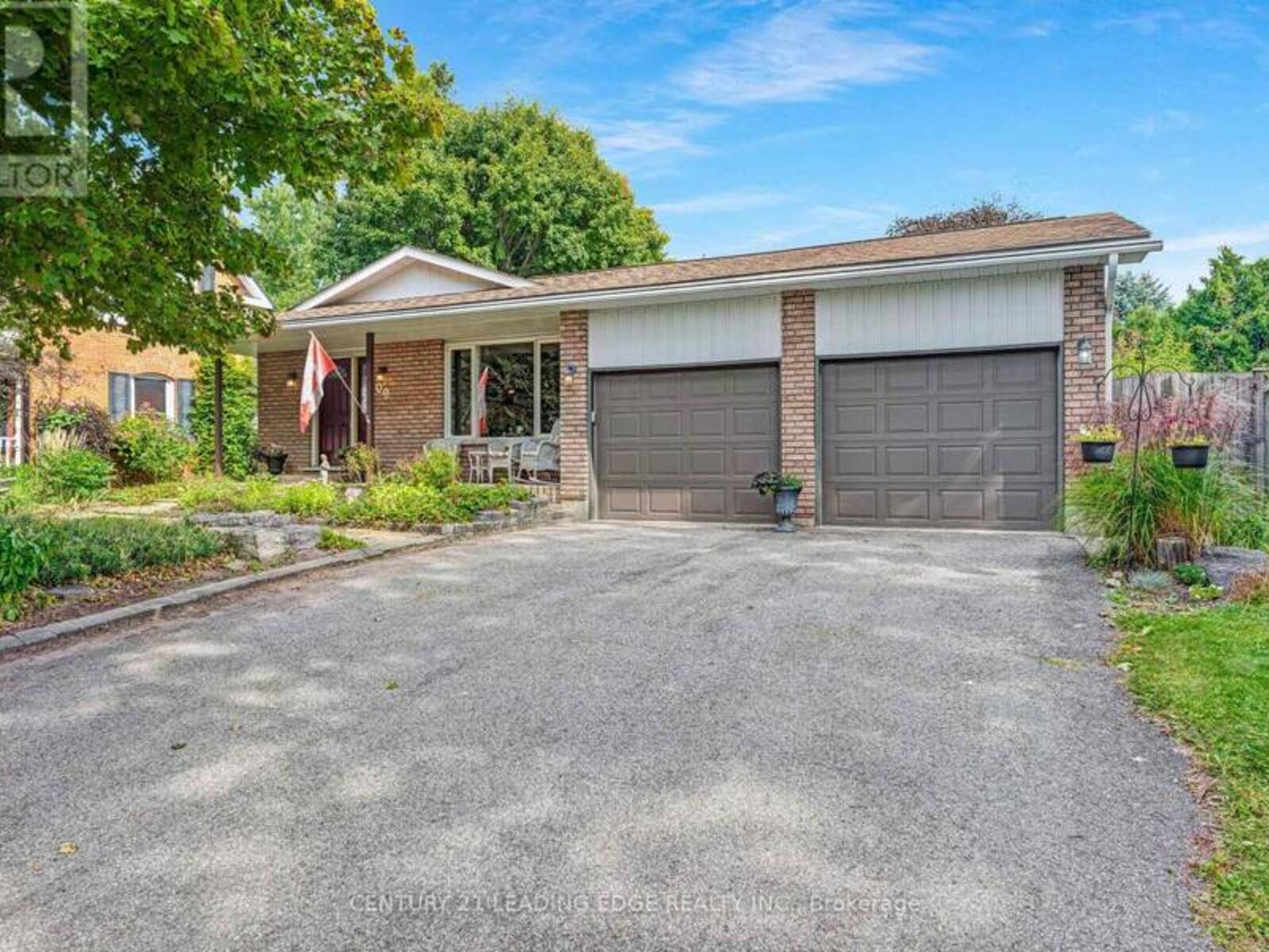 9 KING STREET, East Gwillimbury, Ontario L0G 1M0