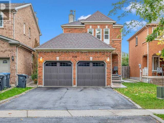 2526 WILLOWBURNE DRIVE Mississauga Ontario, L5M 5E9