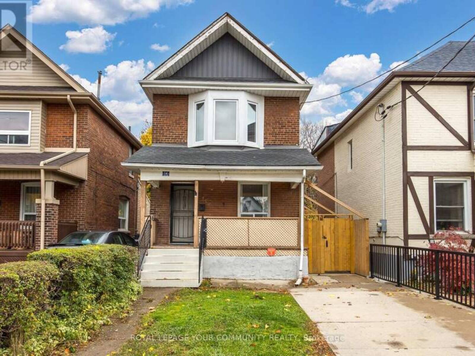 14 GRAY AVENUE, Toronto, Ontario M6N 4S6