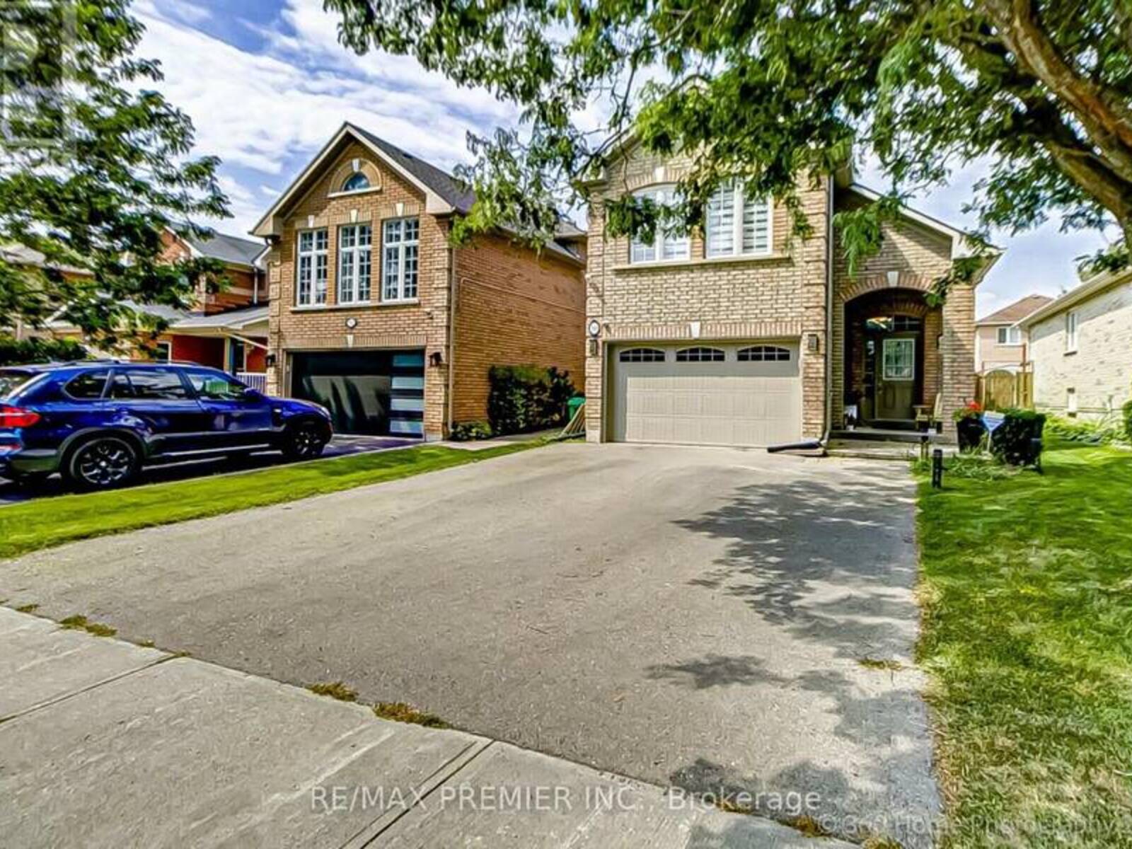 50 SUNNY GLEN CRESCENT, Brampton, Ontario L7A 2C6