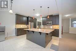 27 ELMBANK TRAIL | Kitchener Ontario | Slide Image Nine