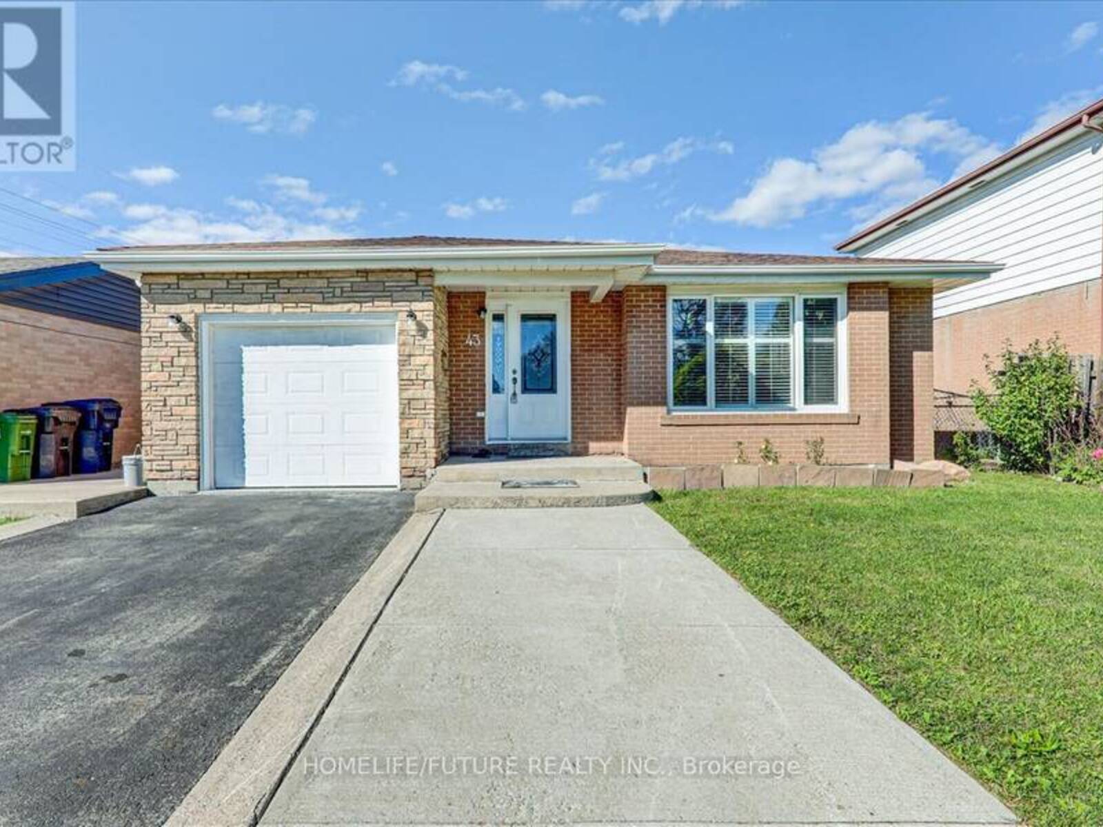 43 TAMARISK DRIVE, Toronto, Ontario M9V 1S2