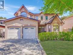 3 CREEKVIEW AVENUE Richmond Hill Ontario, L4C 9X1