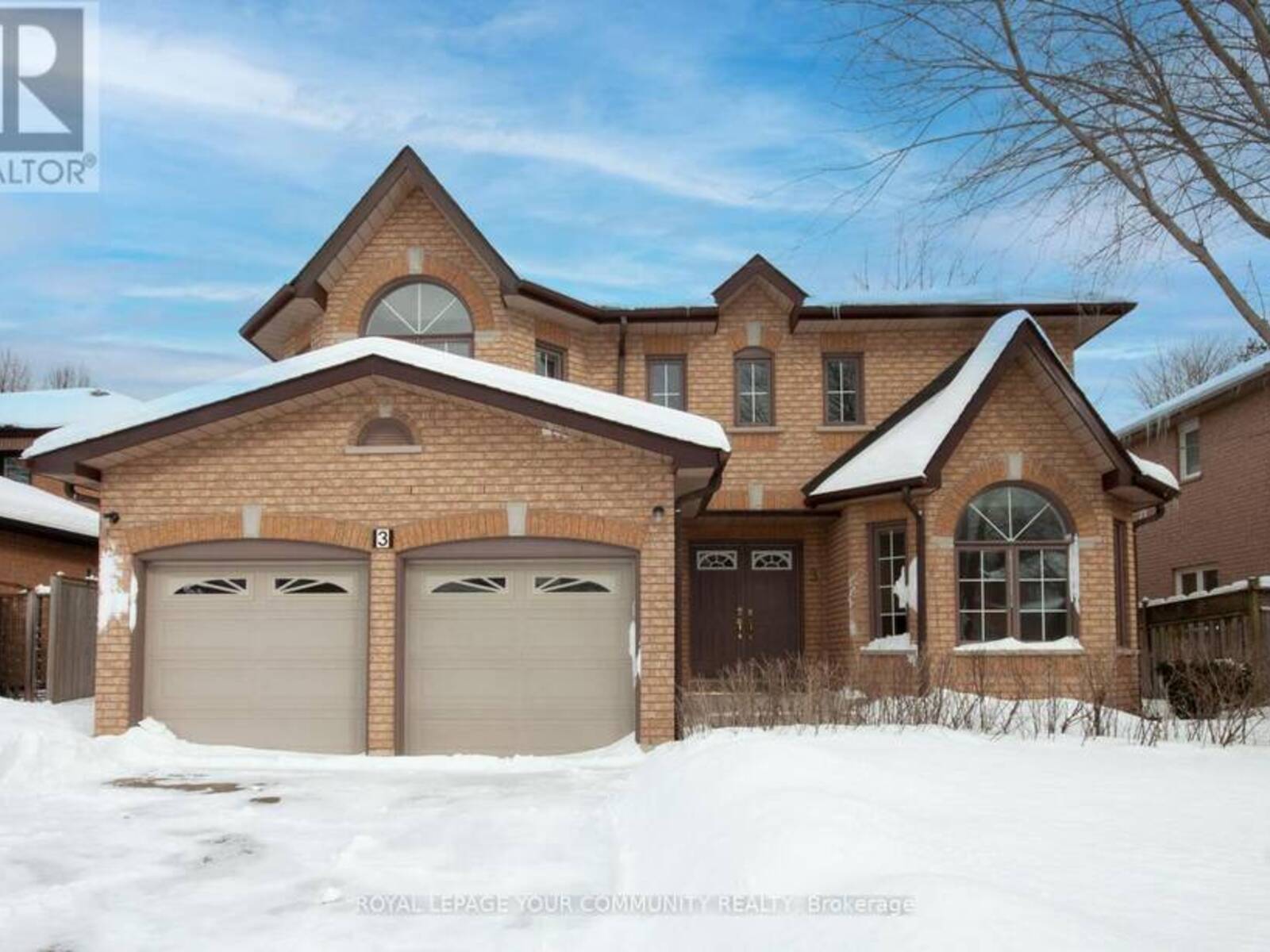 3 CREEKVIEW AVENUE, Richmond Hill, Ontario L4C 9X1