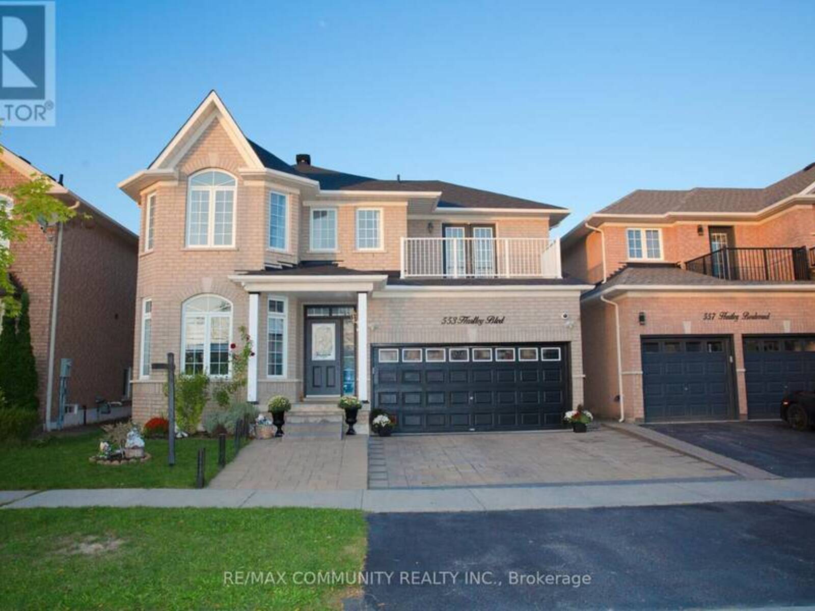 553 HARTLEY BOULEVARD, Milton, Ontario L9T 6G7