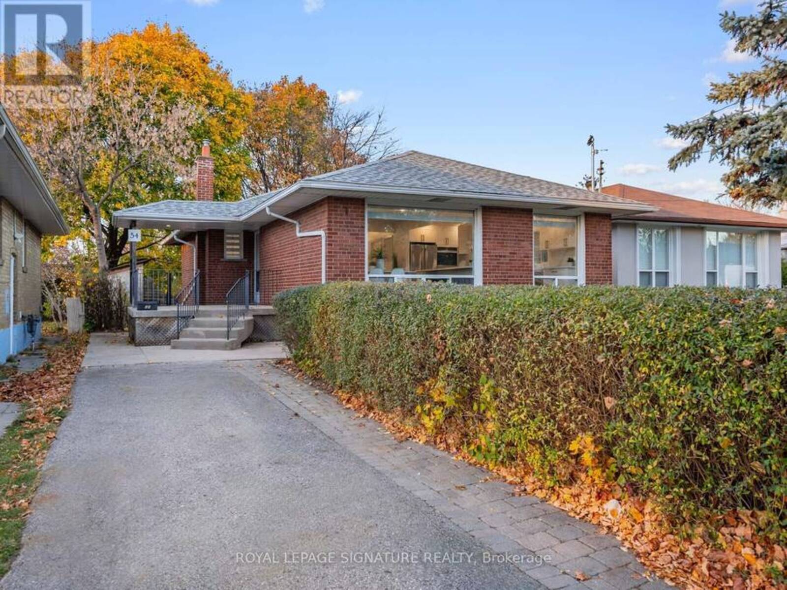 54 FLINTRIDGE ROAD, Toronto, Ontario M1P 1C3