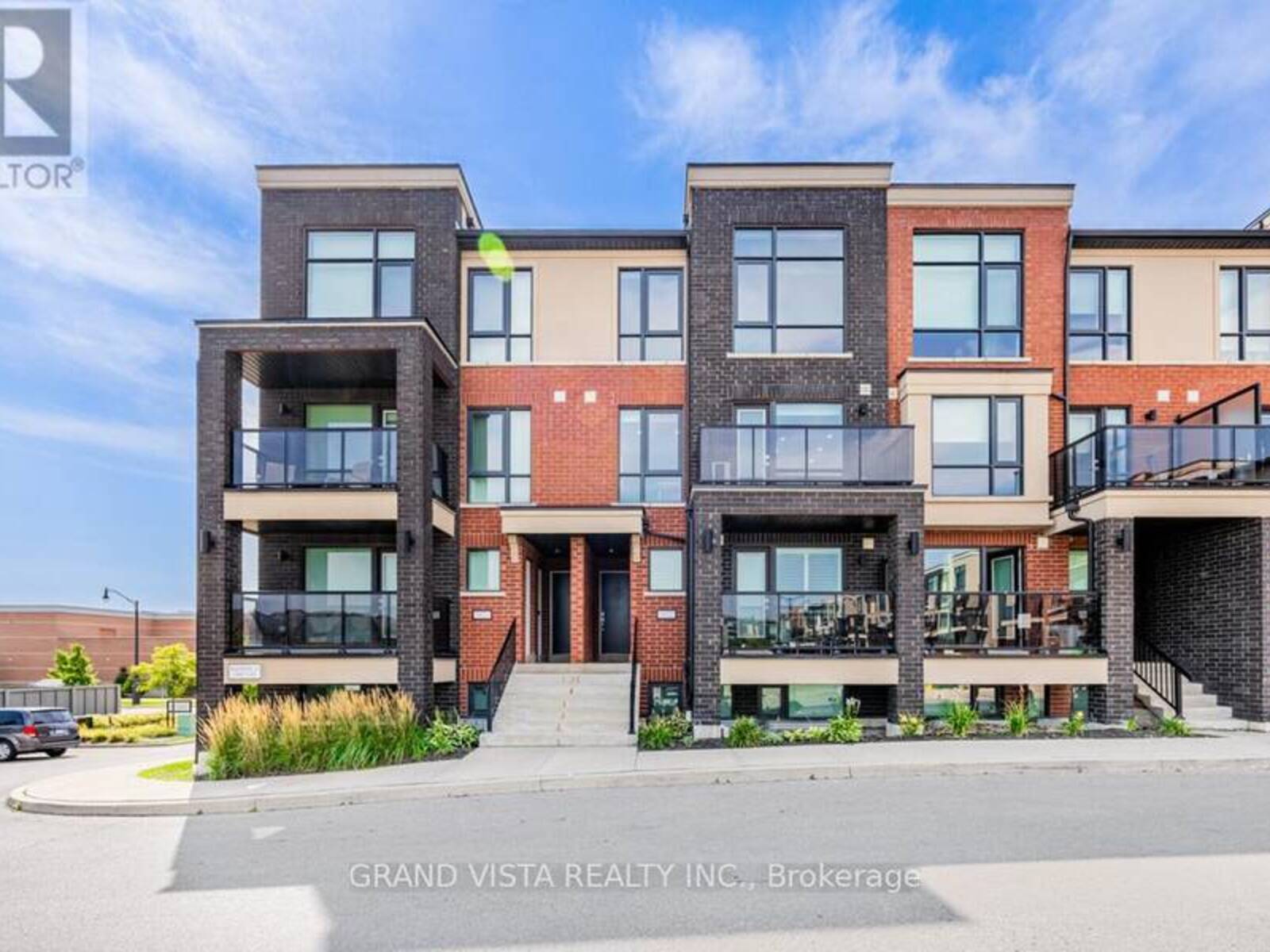 07 - 100 DUFAY ROAD, Brampton, Ontario L7A 4S3