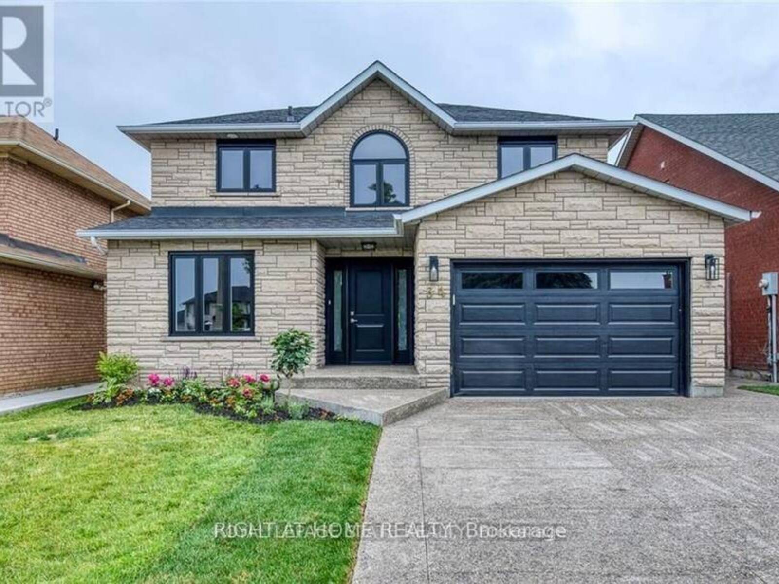 34 MILKYWAY DRIVE, Hamilton, Ontario L8W 3C9