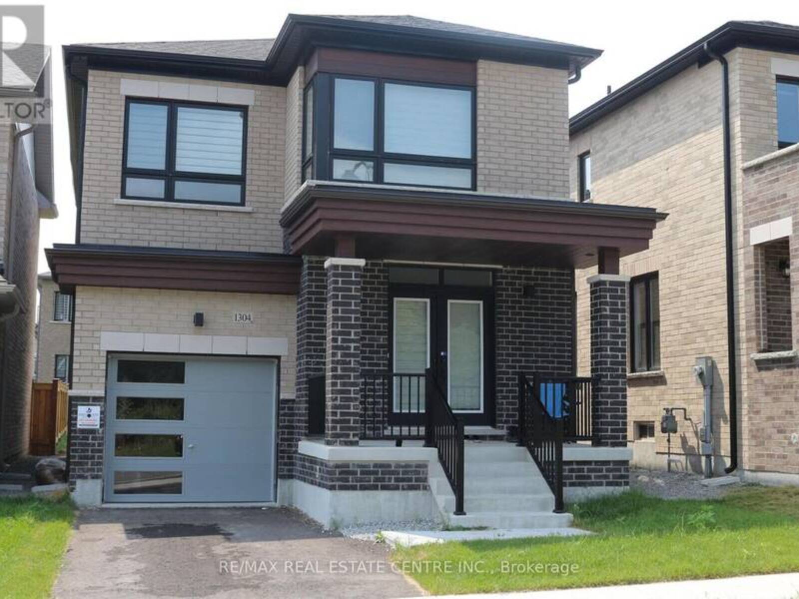 1304 KLONDIKE DRIVE, Oshawa, Ontario L1H 8L7