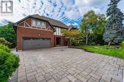 1340 GREENEAGLE DRIVE | Oakville Ontario | Slide Image Two