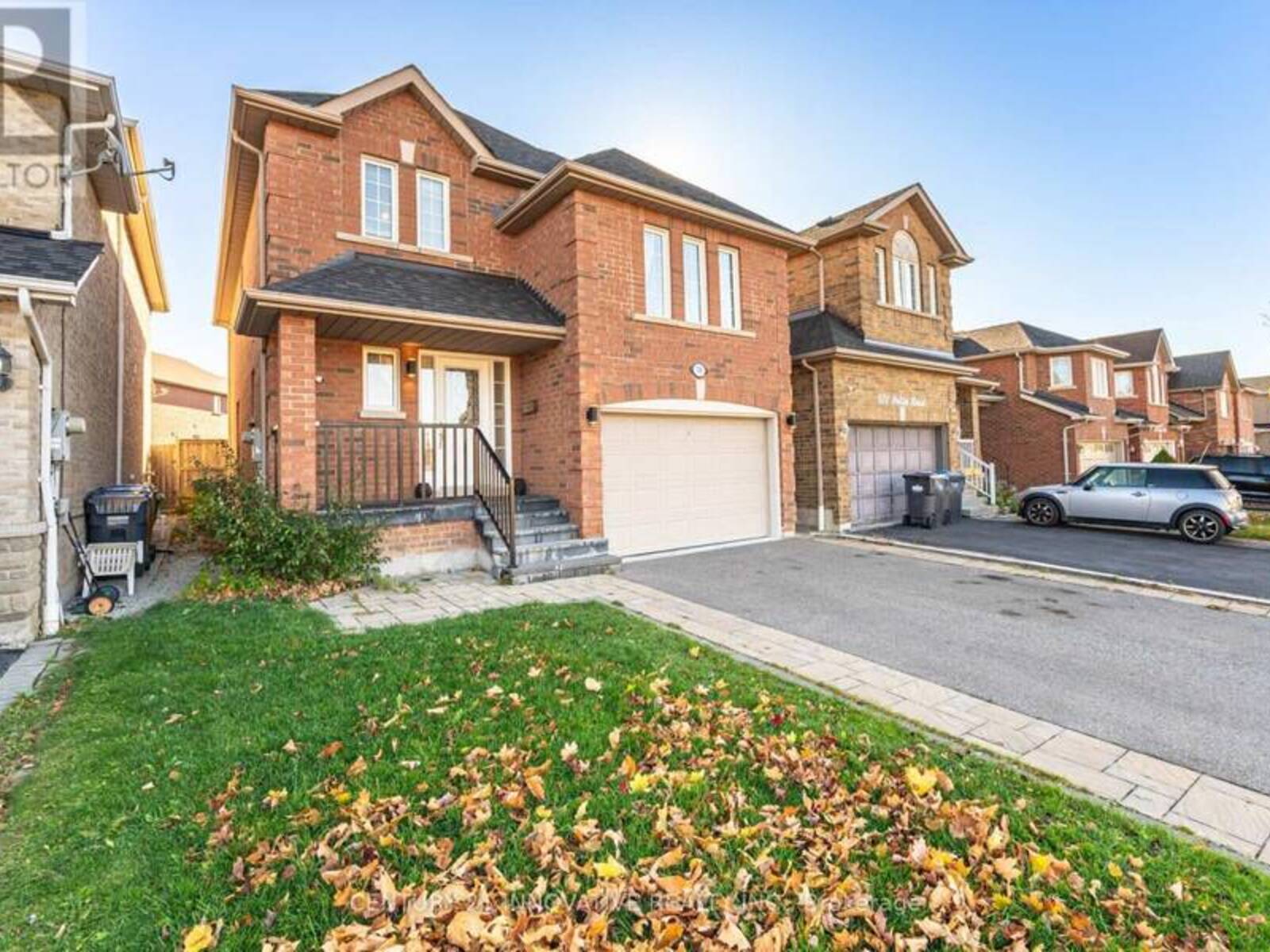 796 NOLAN ROAD, Mississauga, Ontario L5V 2S5